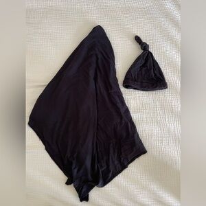 iEvolve Cotton Baby Swaddle Blanket with Hat Newborn Blanket 35" x 35"(Black)